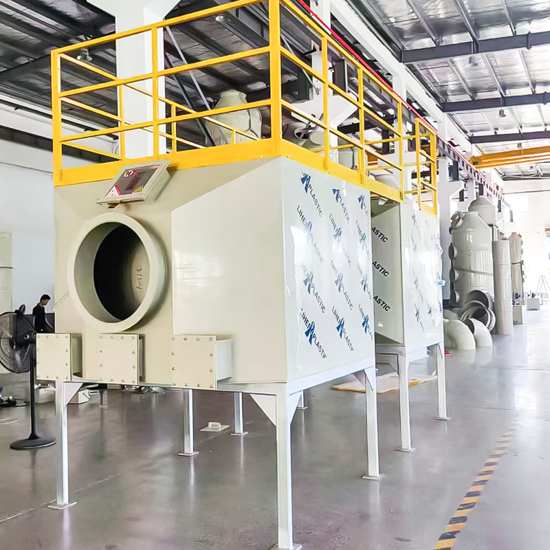 Boîte d'adsorption de charbon actif PP